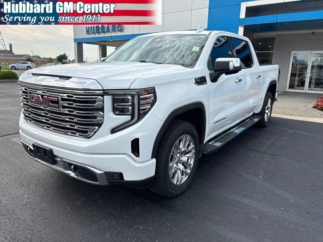 2022 GMC Sierra 1500 Denali in Summit White — front three-quarter view