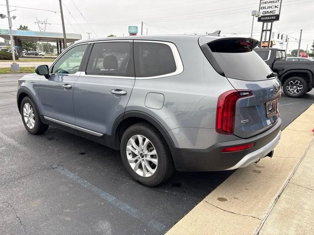 2020 Kia Telluride — rear three-quarter view
